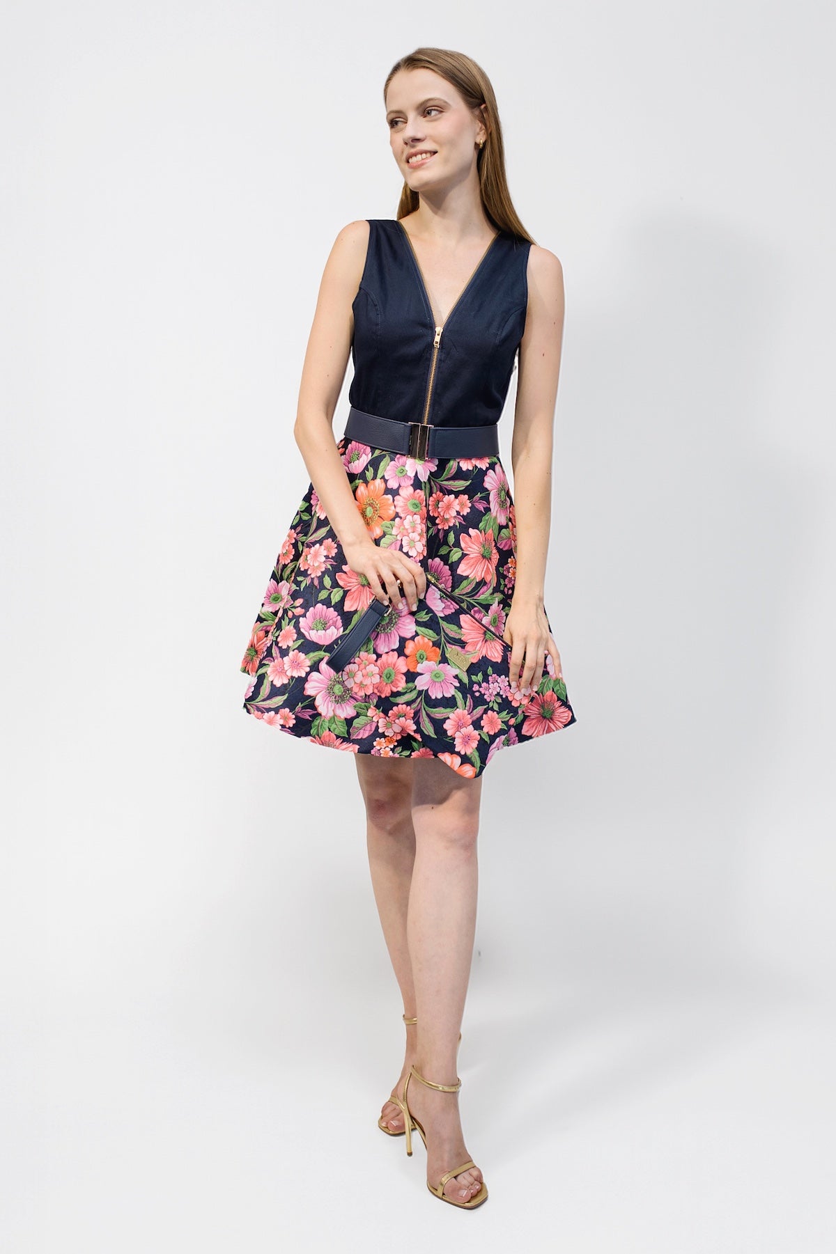 Ausgestelltes Träger-Kleid mit Zipp "ELIXIR" - floral